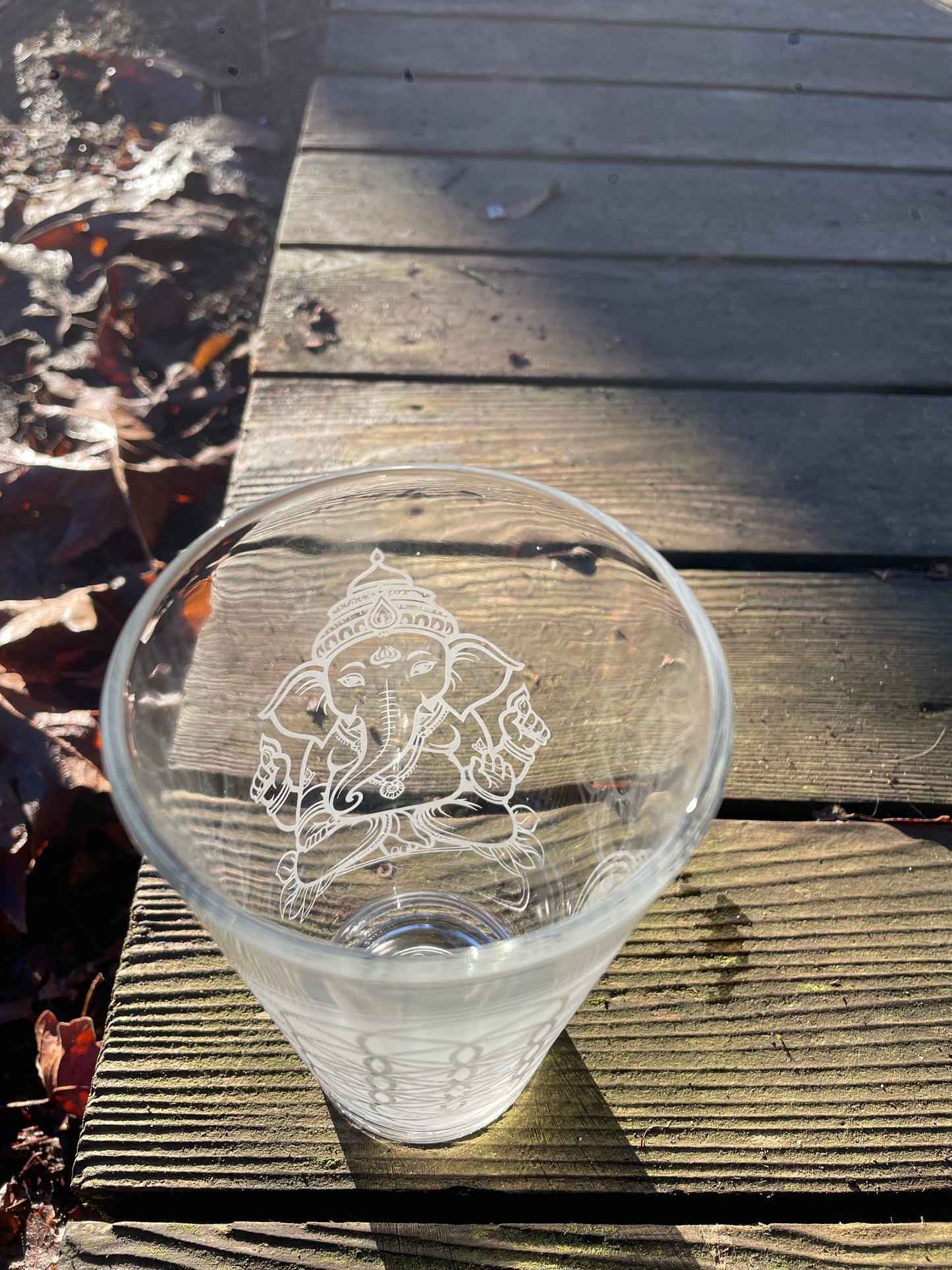 Flower of Life and Ganesha 480ml Etched Pint Glass | Sacred Geometry Drinkware