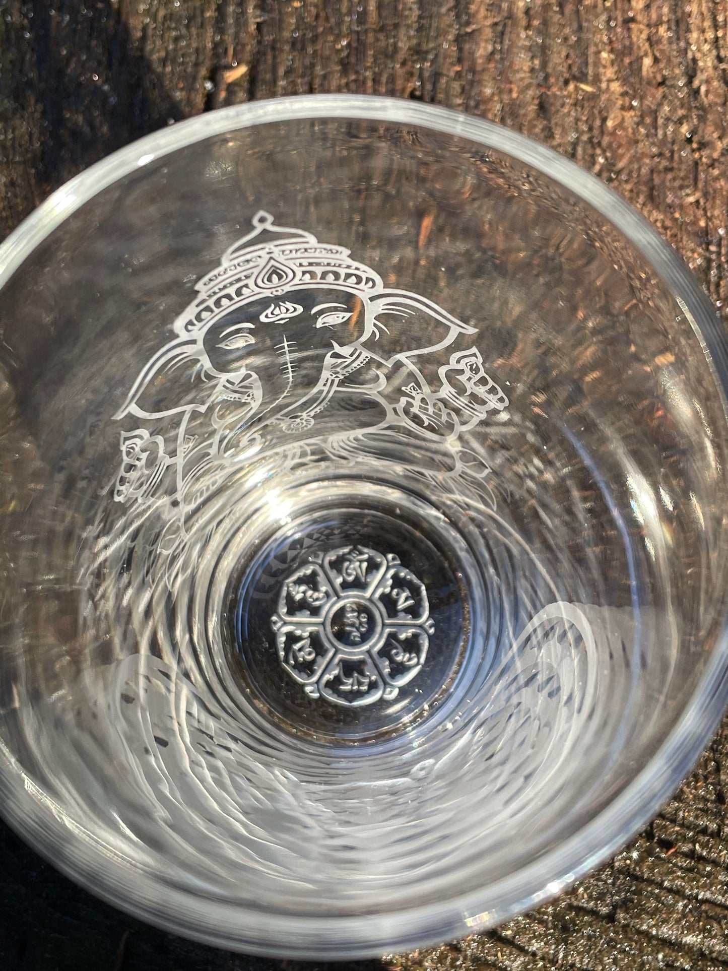 Sri Yantra and Ganesha 480ml Etched Pint Glass | Sacred Geometry Drinkware