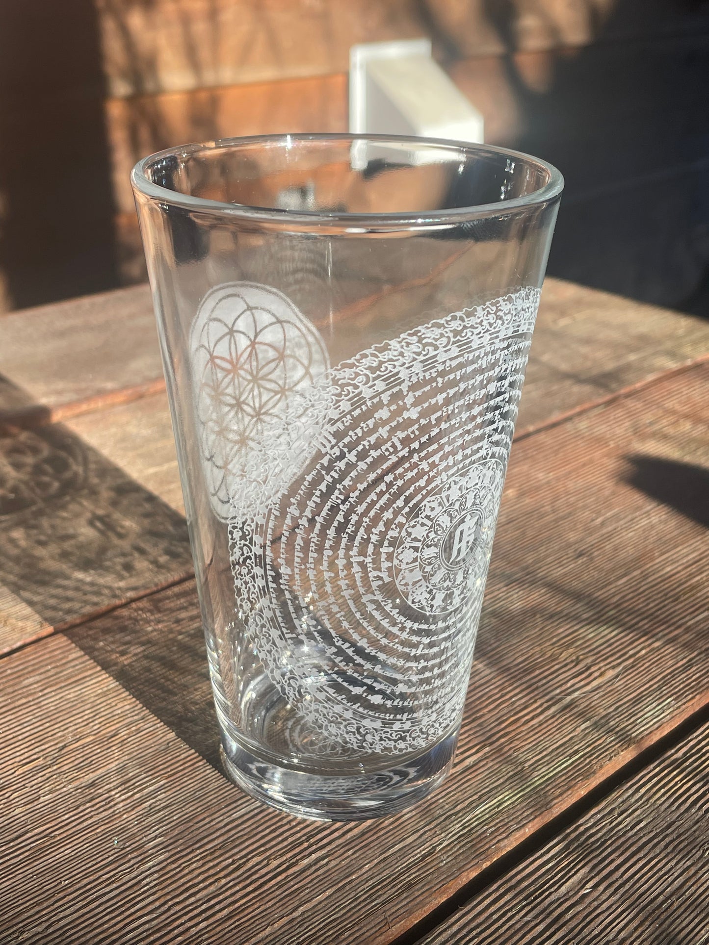 Namgyalma Mantra and Flower of Life 480ml Clear Pint Glass |Sacred Geometry Drinkware