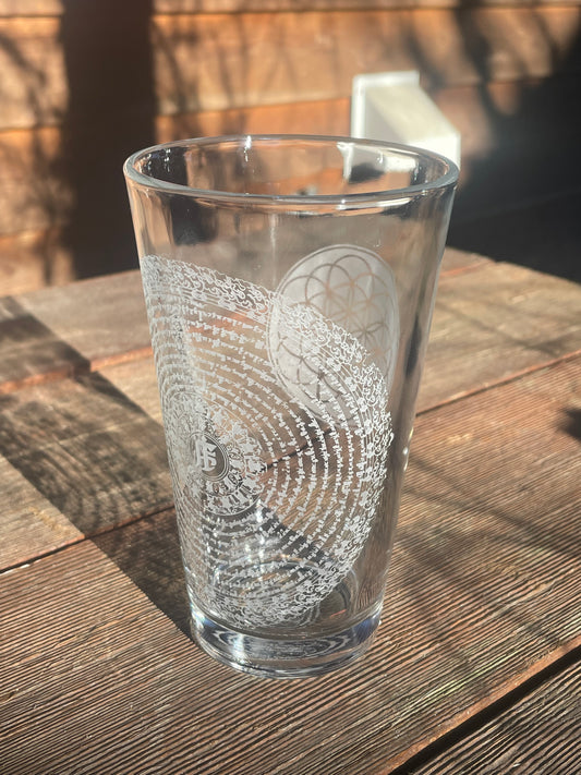 Namgyalma Mantra and Flower of Life 480ml Clear Pint Glass |Sacred Geometry Drinkware